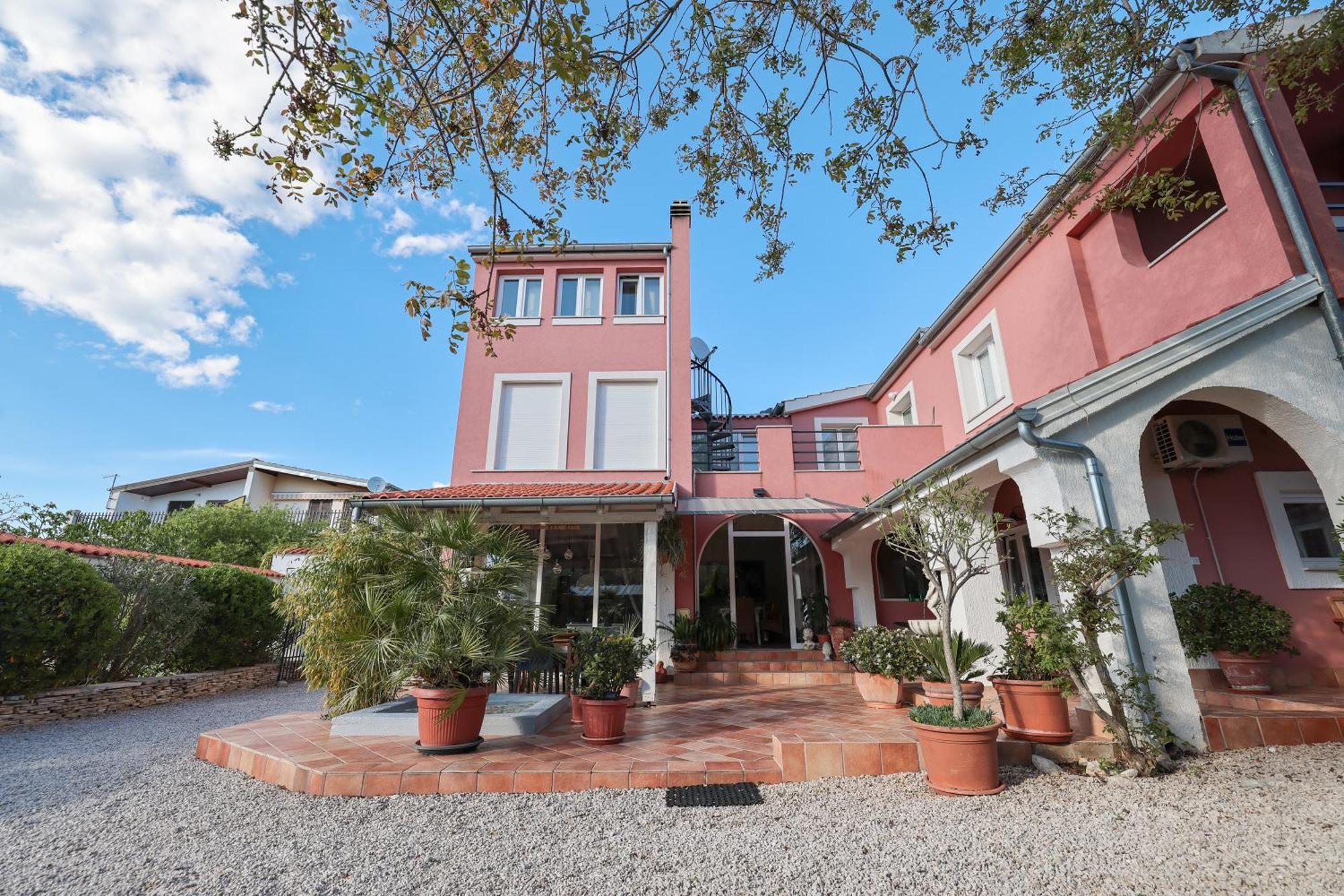 Villa Arta 德拉格 外观 照片